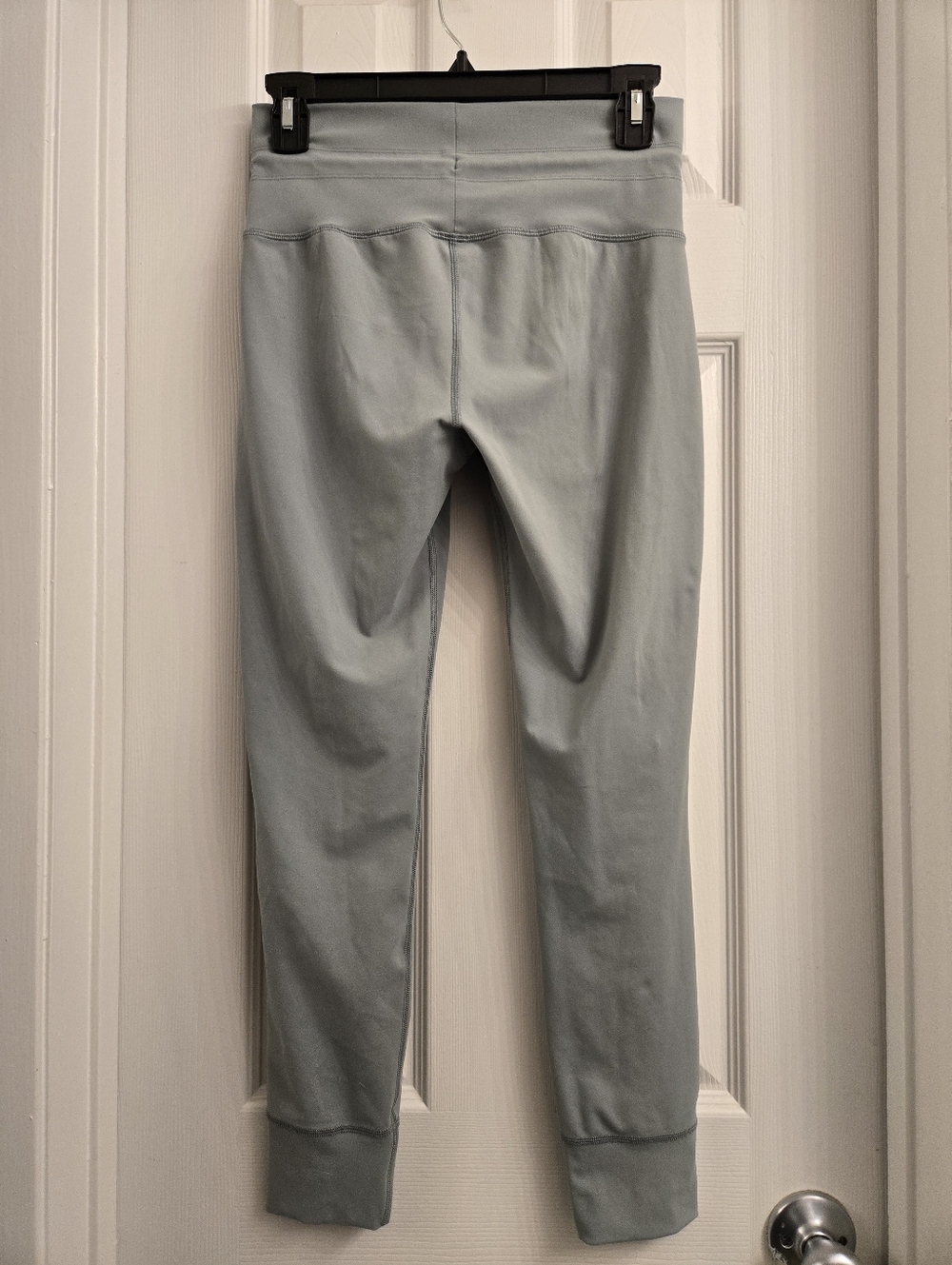 Vuori Women's Leggings - Picture 2 of 5